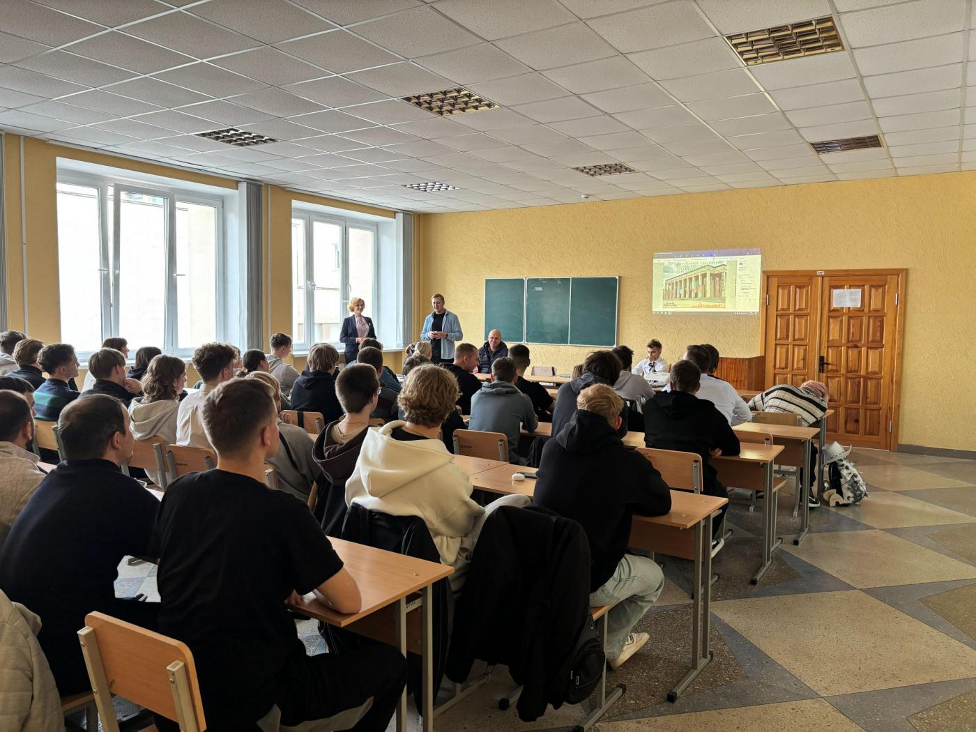 Встреча студентов СТФ с представителями ГУ «Дворец Республики»